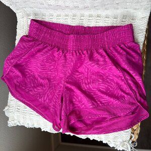 Athleta Printed Mesh Racer Run Shorts Electric Fuchsia Pink 4” Inseam Women’s XS